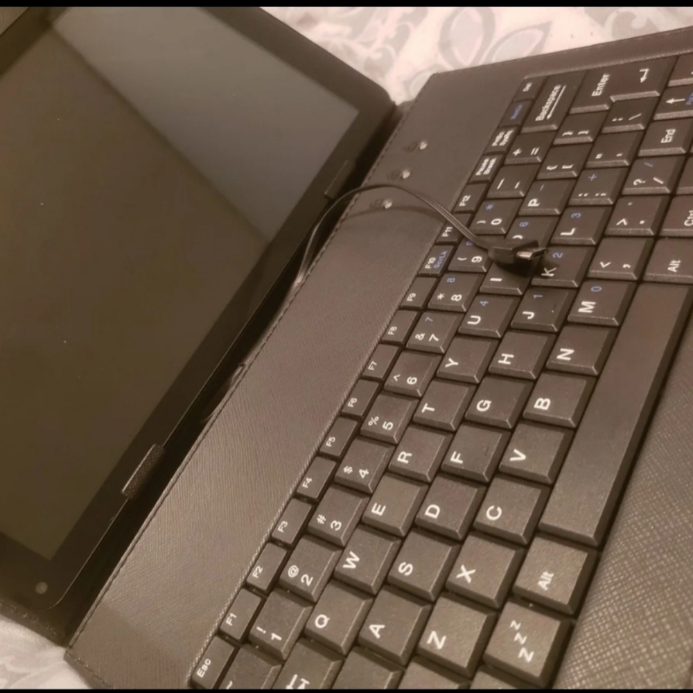 Tablet + Keyboard cover